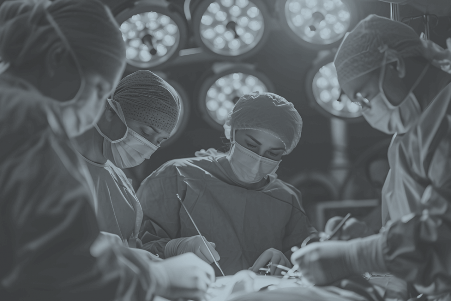 Chirurgen-Team operiert Knie