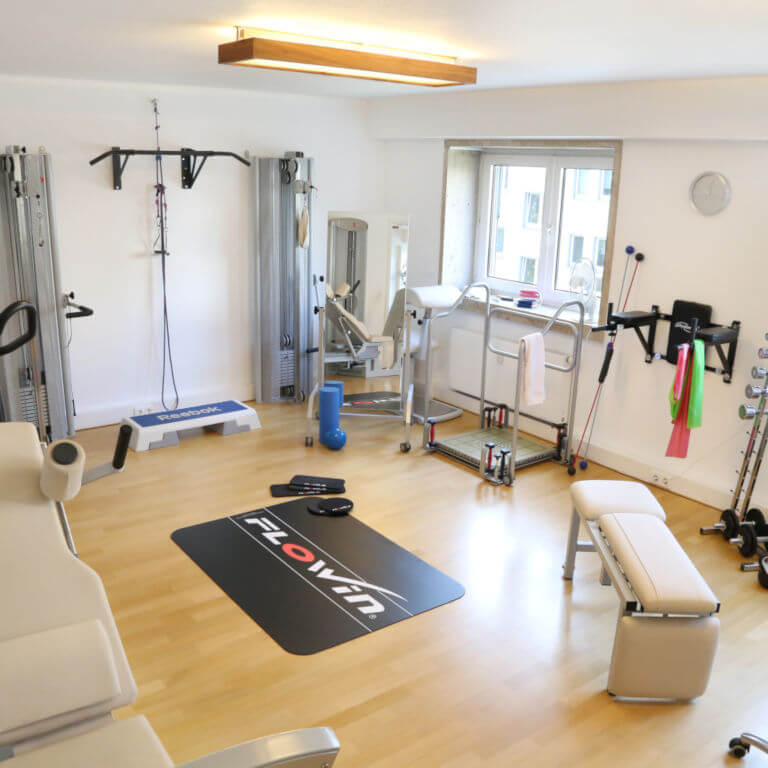Trainingsraum für Physiotherapie und Krankengymnastik